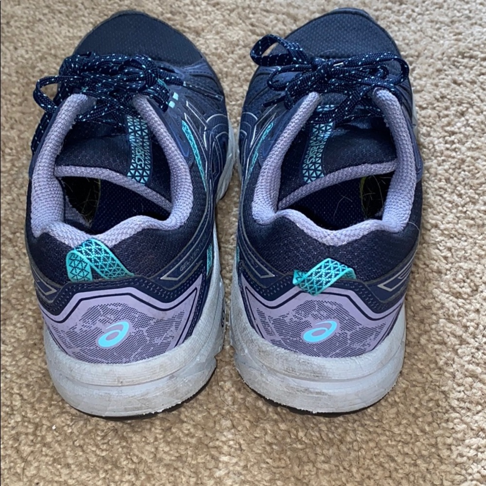 ASICS - Picture 5 of 6